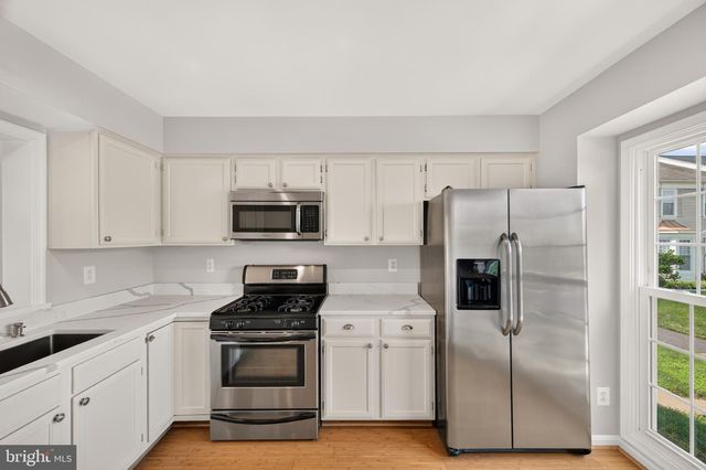 43535 PLANTATION TER, Ashburn, VA 20147