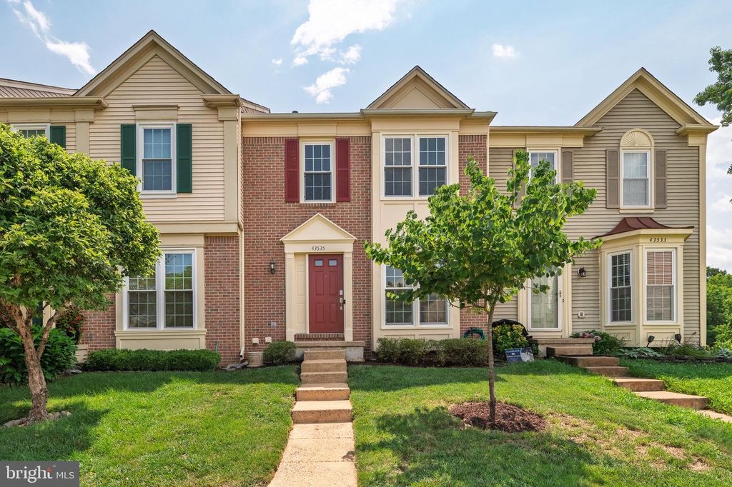 43535 PLANTATION TER, Ashburn, VA 20147