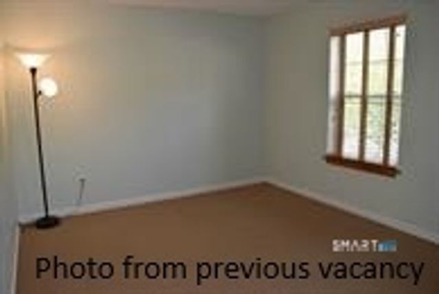 3409 Whitney Avenue APT 11, Hamden, CT 06518