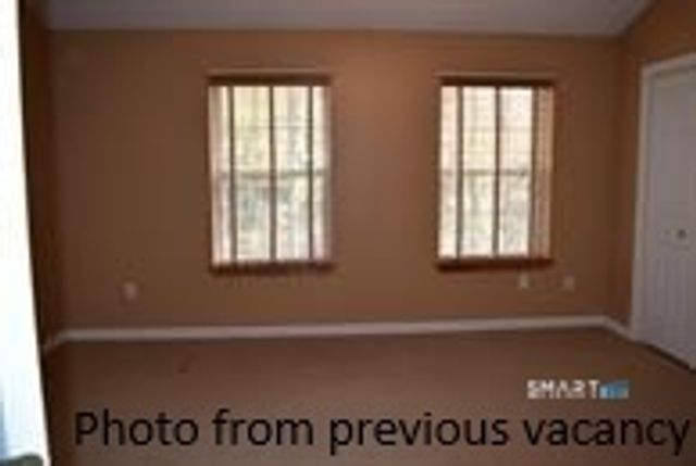 3409 Whitney Avenue APT 11, Hamden, CT 06518