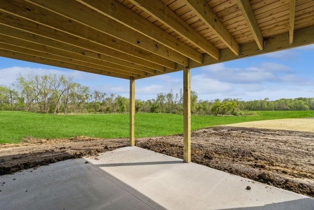 1038 Highland Trail, Solon, IA 52333