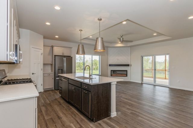 1038 Highland Trail, Solon, IA 52333