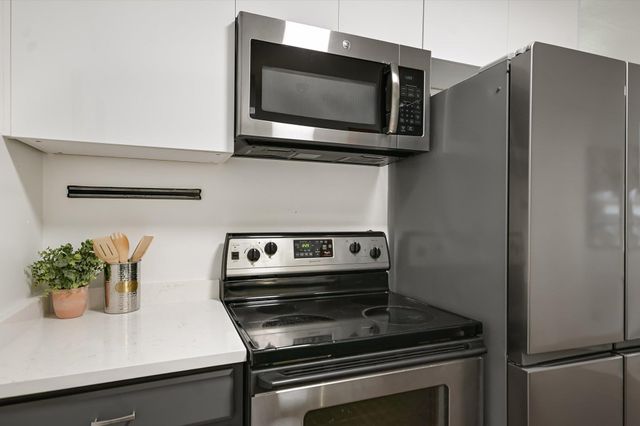 3013 E 18th ST, Austin, TX 78702