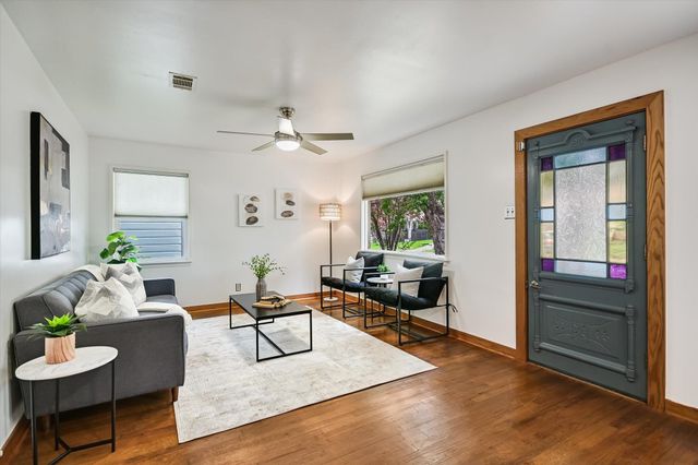 3013 E 18th ST, Austin, TX 78702