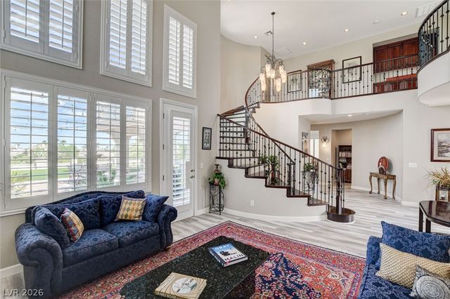 3258 Dove Run Creek Drive, Las Vegas, NV 89135