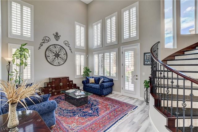 3258 Dove Run Creek Drive, Las Vegas, NV 89135