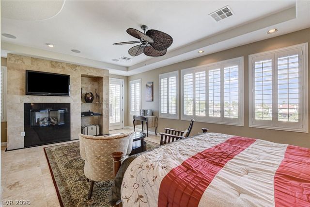 3258 Dove Run Creek Drive, Las Vegas, NV 89135