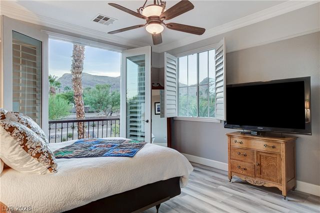 3258 Dove Run Creek Drive, Las Vegas, NV 89135