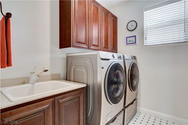 3258 Dove Run Creek Drive, Las Vegas, NV 89135