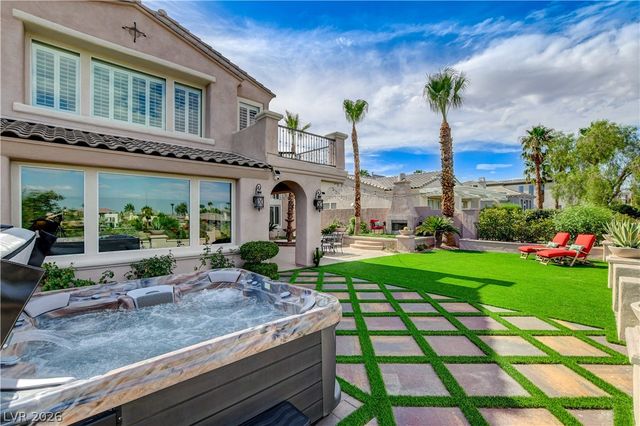 3258 Dove Run Creek Drive, Las Vegas, NV 89135