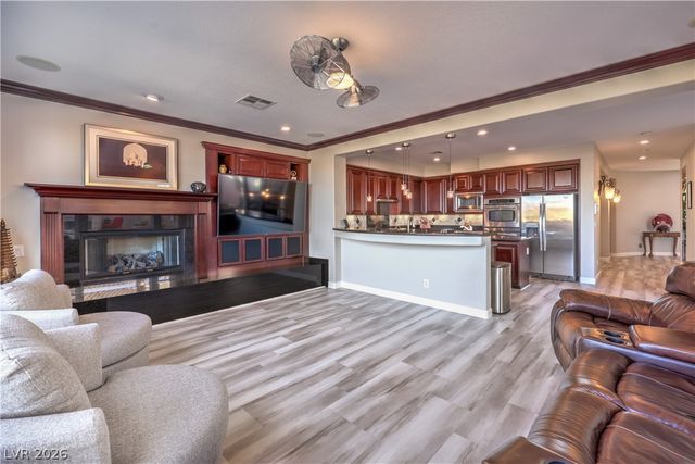 3258 Dove Run Creek Drive, Las Vegas, NV 89135