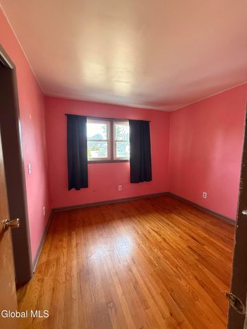 15 Birch Lane, Voorheesville, NY 12186