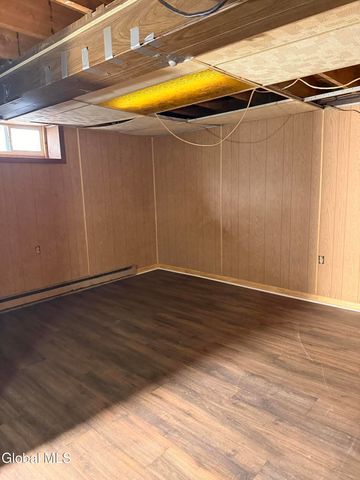 15 Birch Lane, Voorheesville, NY 12186