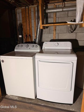 15 Birch Lane, Voorheesville, NY 12186