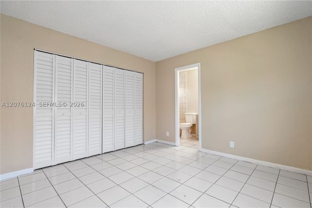 1022 NW 6th Ave, Fort Lauderdale, FL 33311