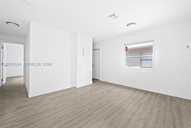 1022 NW 6th Ave, Fort Lauderdale, FL 33311