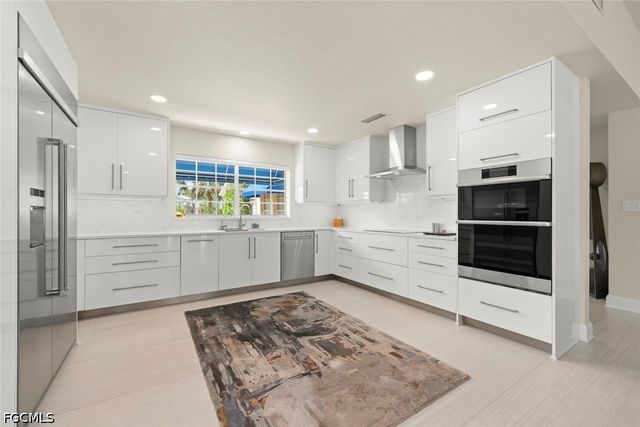 15685 Carriedale LN, Fort Myers, FL 33912