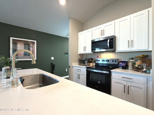 12543 RUBBER FIG Terrace, Jacksonville, FL 32218