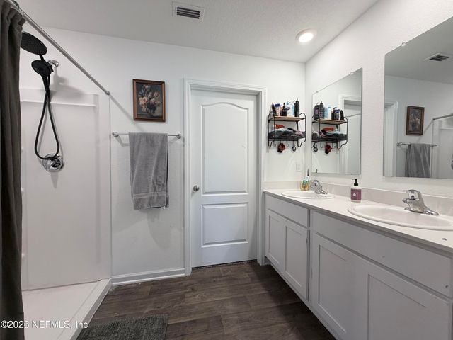 12543 RUBBER FIG Terrace, Jacksonville, FL 32218