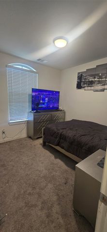 3905 Ford Drive, Heartland, TX 75126