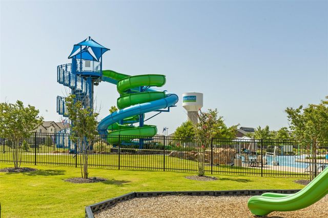 3905 Ford Drive, Heartland, TX 75126