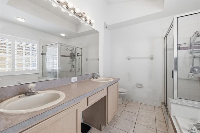 14990 HIDDEN OAKS CIRCLE, Clearwater, FL 33764