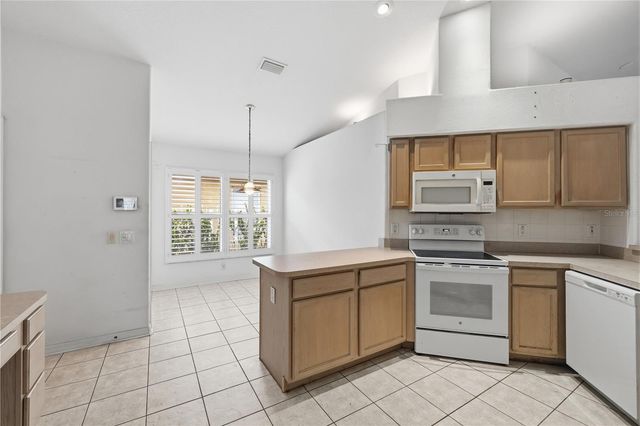 14990 HIDDEN OAKS CIRCLE, Clearwater, FL 33764