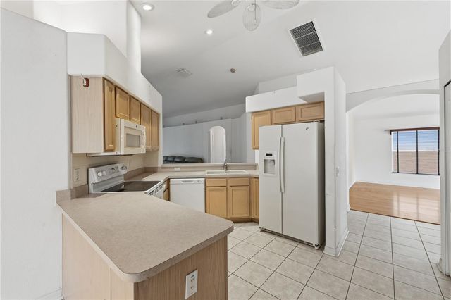 14990 HIDDEN OAKS CIRCLE, Clearwater, FL 33764