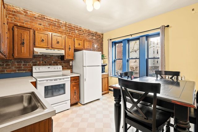 1408 Commonwealth Ave 8-11, Boston, MA 02134