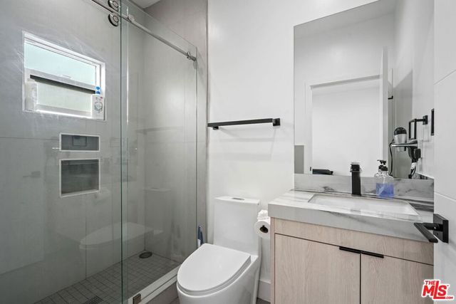 1842 S Sycamore Avenue, Los Angeles, CA 90019