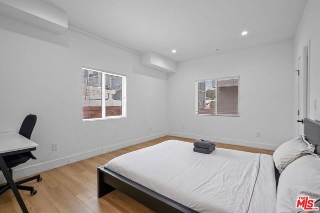 1842 S Sycamore Avenue, Los Angeles, CA 90019