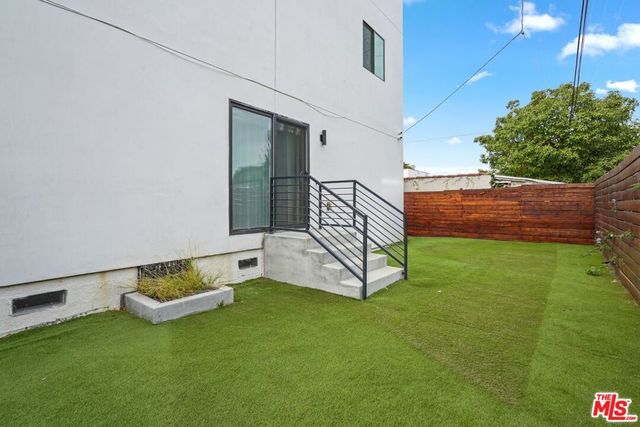 1842 S Sycamore Avenue, Los Angeles, CA 90019