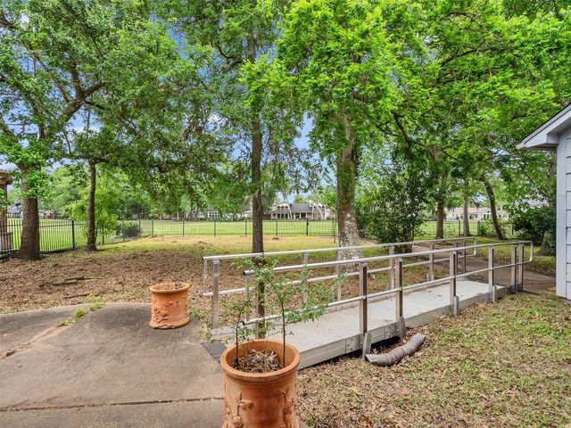 3054 La Quinta Drive, Missouri City, TX 77459