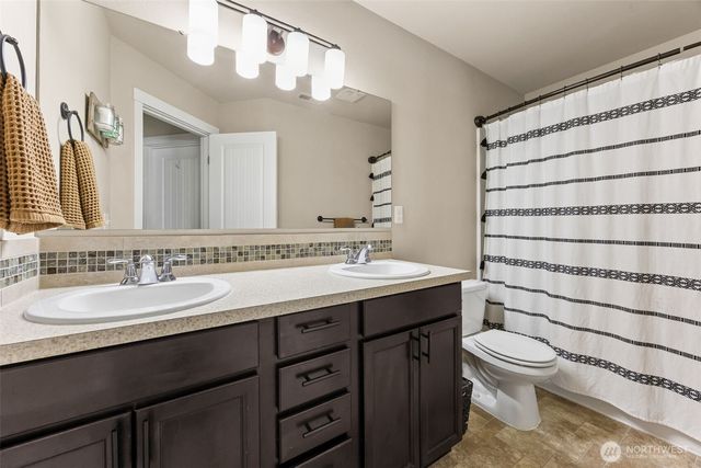 14401 98th Way SE, Yelm, WA 98597