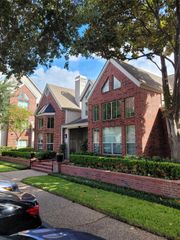 1330 Old Spanish Trail 8302, Houston, TX 77054