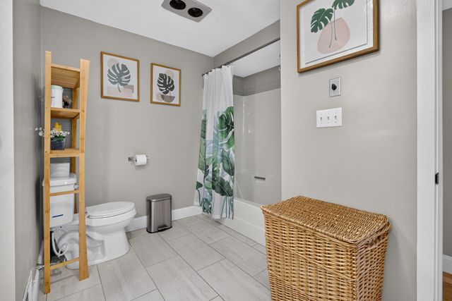 42 Epping Street 4, Lowell, MA 01852