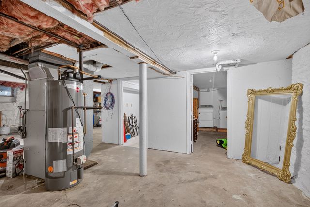 42 Epping Street 4, Lowell, MA 01852