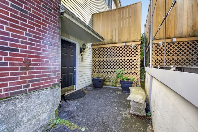 42 Epping Street 4, Lowell, MA 01852