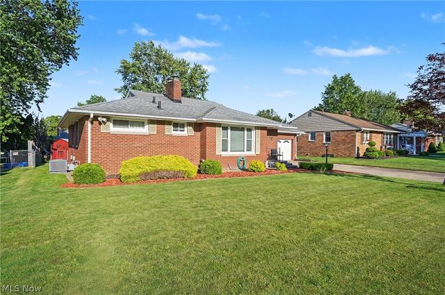 1540 Lilly Lane, Alliance, OH 44601