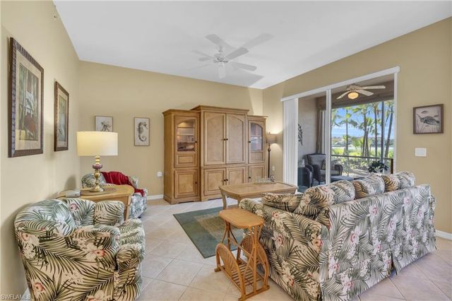 2730 Cypress Trace CIR 2812, Naples, FL 34119
