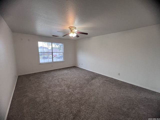 6211 MEANDERING TRL, Converse, TX 78109