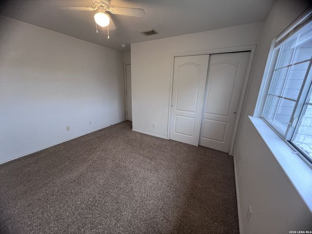 6211 MEANDERING TRL, Converse, TX 78109