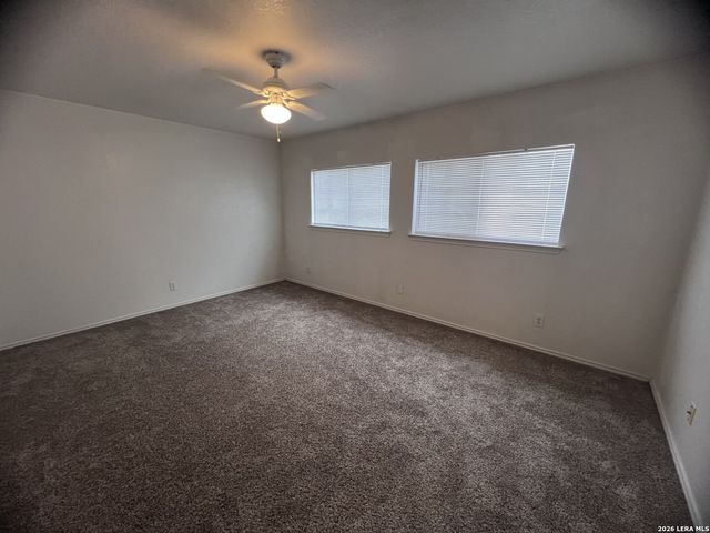 6211 MEANDERING TRL, Converse, TX 78109