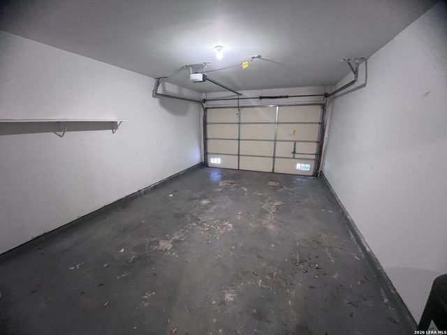 6211 MEANDERING TRL, Converse, TX 78109