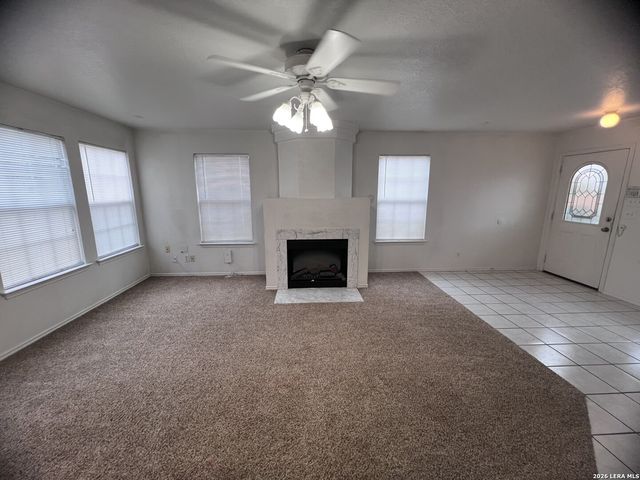 6211 MEANDERING TRL, Converse, TX 78109