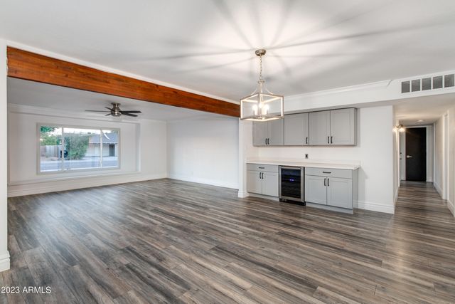 8719 E RANCHO VISTA Drive, Scottsdale, AZ 85251