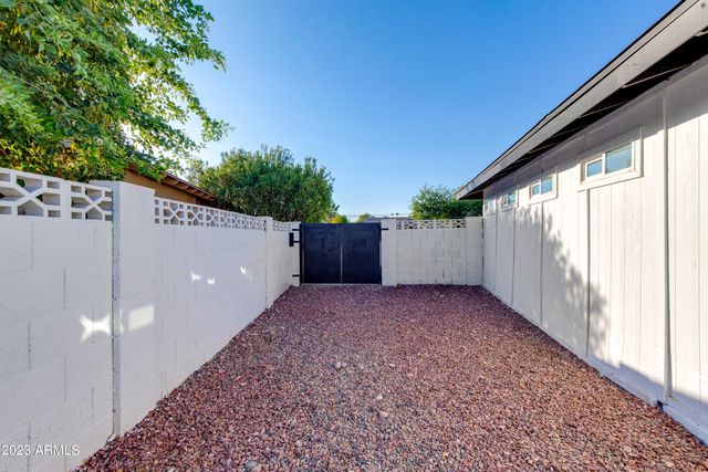 8719 E RANCHO VISTA Drive, Scottsdale, AZ 85251