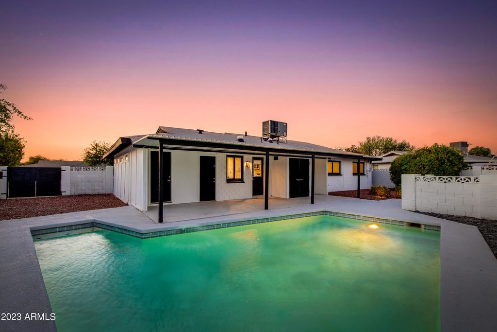 8719 E RANCHO VISTA Drive, Scottsdale, AZ 85251