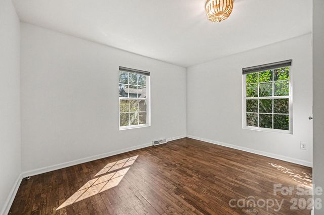925 S Chestnut Street, Gastonia, NC 28054