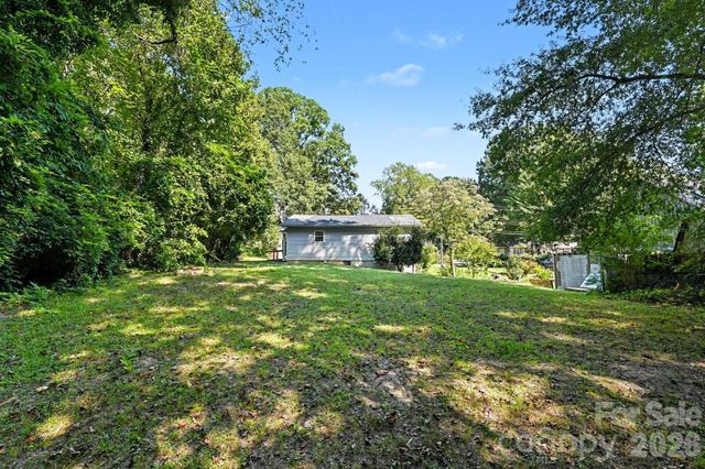 925 S Chestnut Street, Gastonia, NC 28054